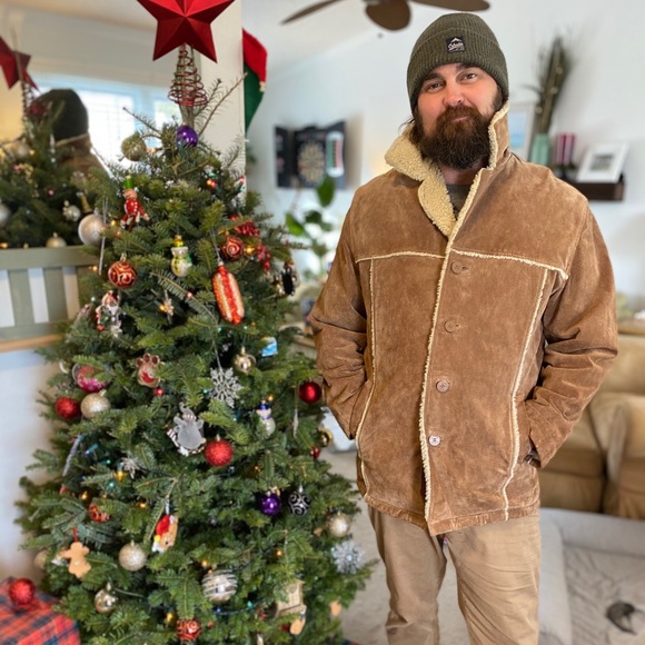 Meet your Posher, Ryan - Picture 2 of 4